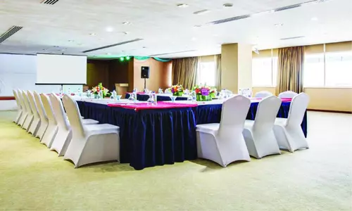 هتل آپارتمان پیرل اکسکیوتیو دبی